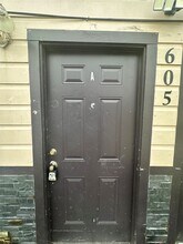 Building Photo - 605 E Hunnicutt St