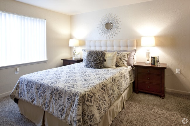 Master Bedroom - The Residence at River Run