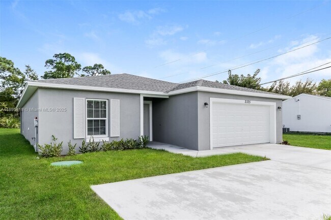 Foto del edificio - 2325 SE Berkshire Blvd