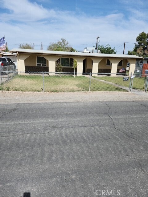 Primary Photo - 270 Date Rd