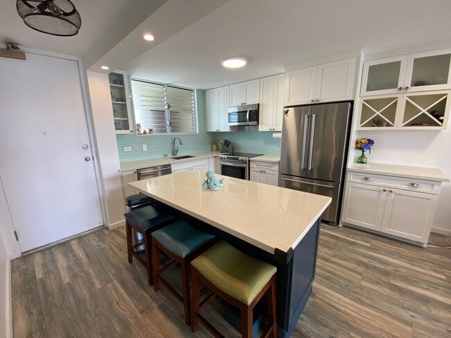 Photo - 1717 Ala Wai 2 bedroom 2 bath with 1 assigned parking Apartment