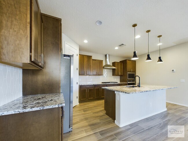 Foto del edificio - Pulte Townhouse Available Now!