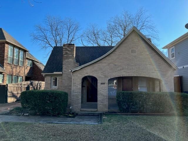 Primary Photo - 5840 Prospect Ave