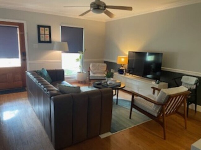 Foto del edificio - Great Home in Country Club Estates off Brentwood - Heart of South Baton Rouge