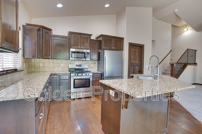 Building Photo - 2636 W Renoir Dr