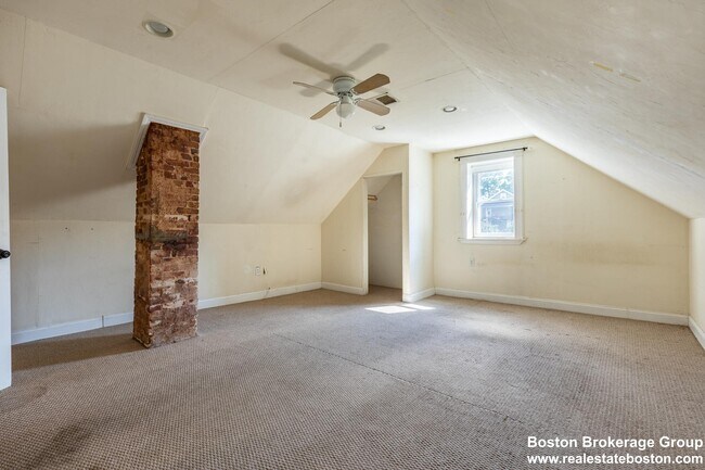 Foto del edificio - 61 Hillside St