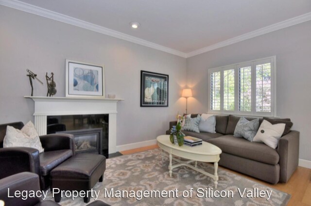 Building Photo - 3 br, 2 bath House - 2156 Harkins Ave