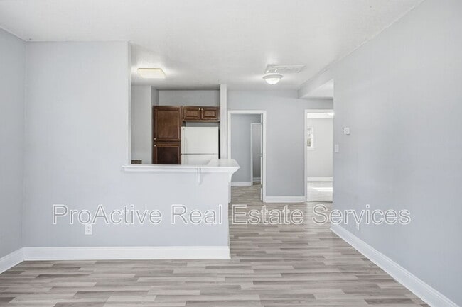 Building Photo - 1401 Portsmouth Blvd