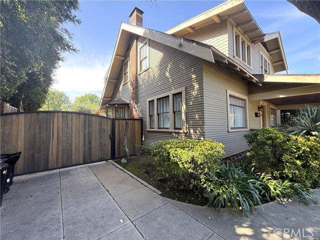 Building Photo - 1123 Fairview Ave