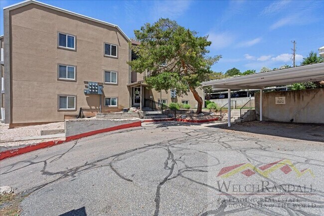 Building Photo - Charming 2-Bedroom 1-Bath Ogden Condo!