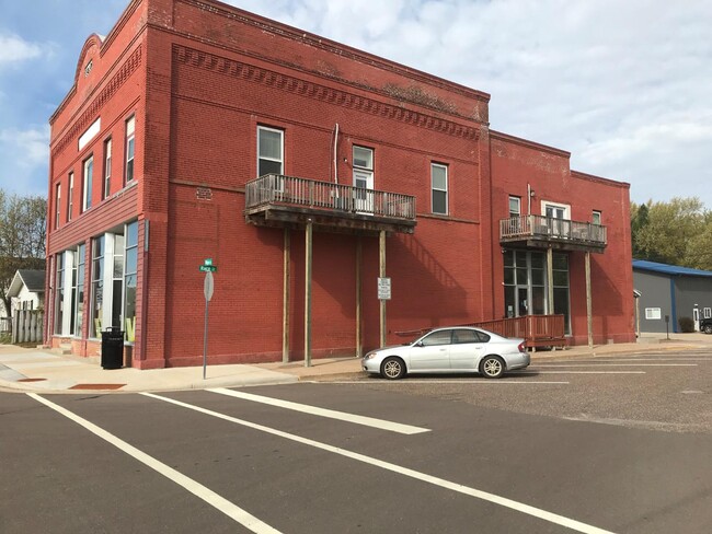 Foto del edificio - 823 Main St