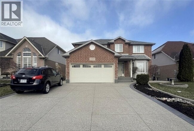 Building Photo - 202 Essex Point Dr