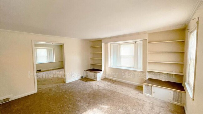 Foto del edificio - 4012 Clarks Ln