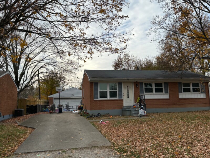 Primary Photo - 9510 Maple Rd