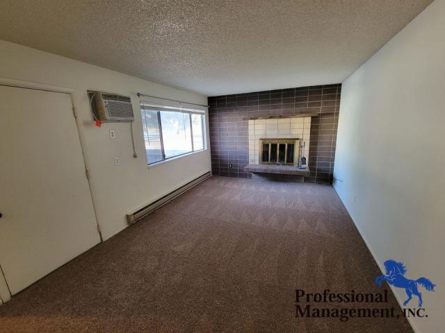 Building Photo - 2 bedroom in Billings MT 59102