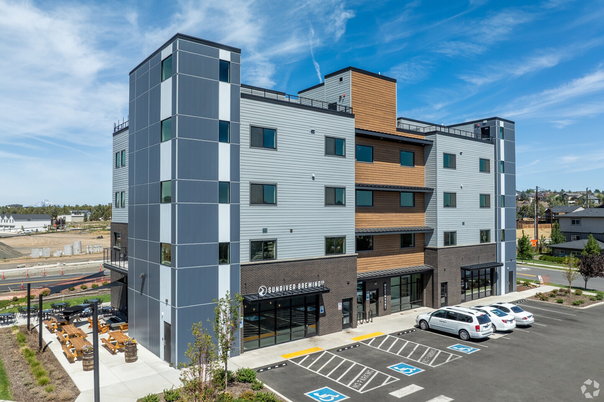 Westmount Luxury Apartment Homes 3750 Sw Badger Ave Redmond, OR 97756