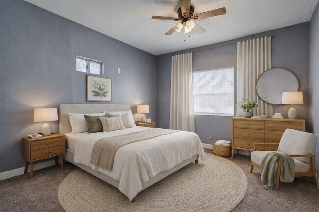 Foto del edificio - 9506 Sierra Dr