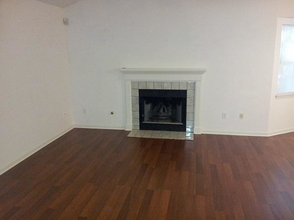 Building Photo - 6432 River Park Drive