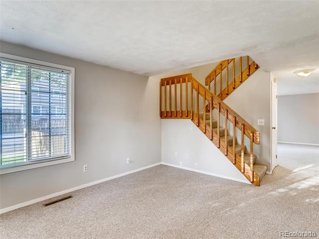 Building Photo - 9298 Gray Ct