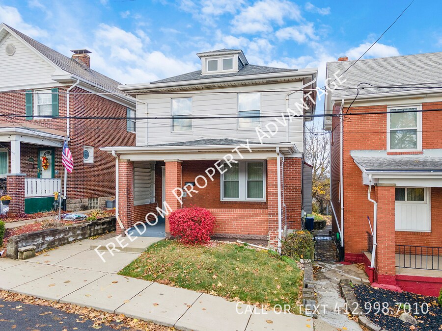 Primary Photo - 2040 Crosby Ave