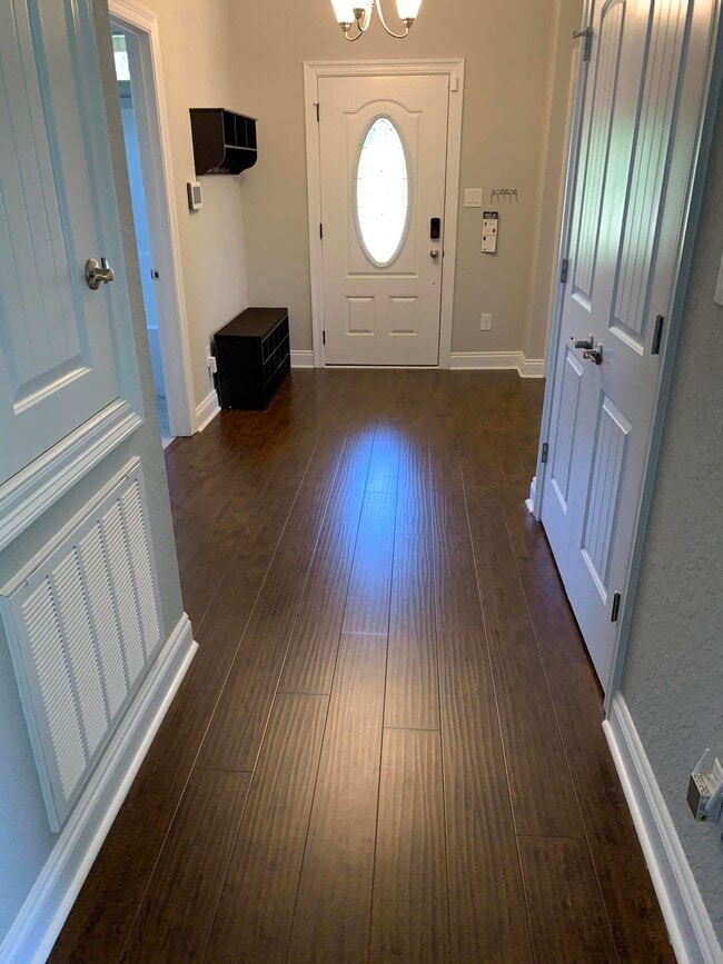 Building Photo - 2551 Tree Feather Ct
