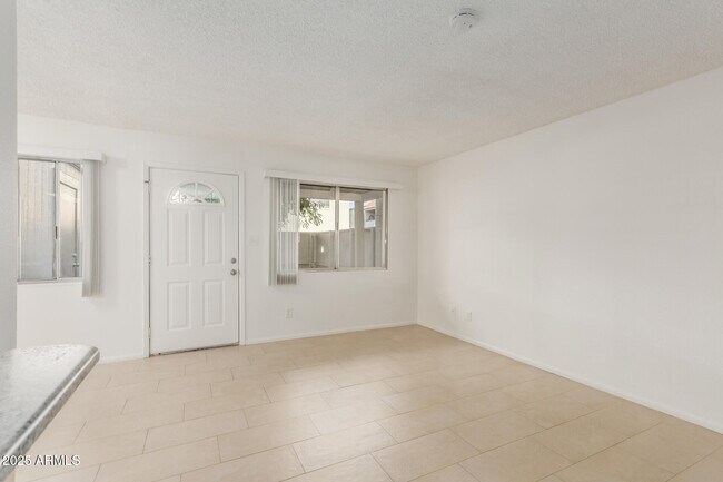Foto del edificio - 4764 W Palo Verde Dr