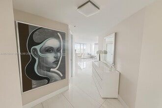 Building Photo - 300 Sunny Isles Blvd