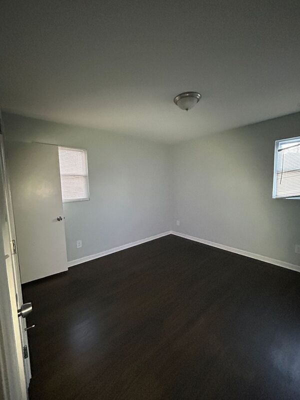 Foto del edificio - 1248 Rosada Dr