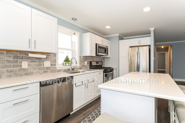 Foto del edificio - 208 Stoney Hill Rd