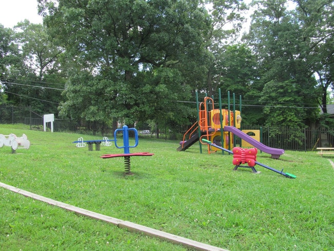 Big Playground Area - The Shiloh Ridge Apartments