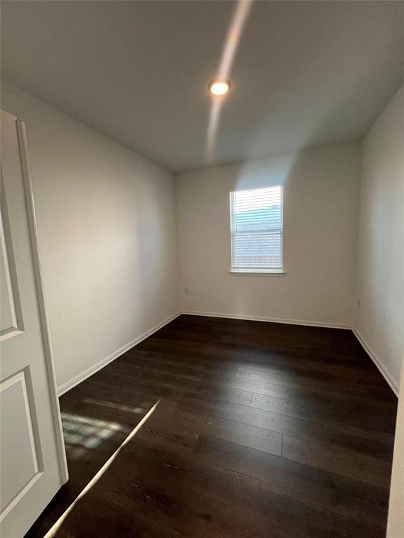 Foto del edificio - 15220 Holloway Dr