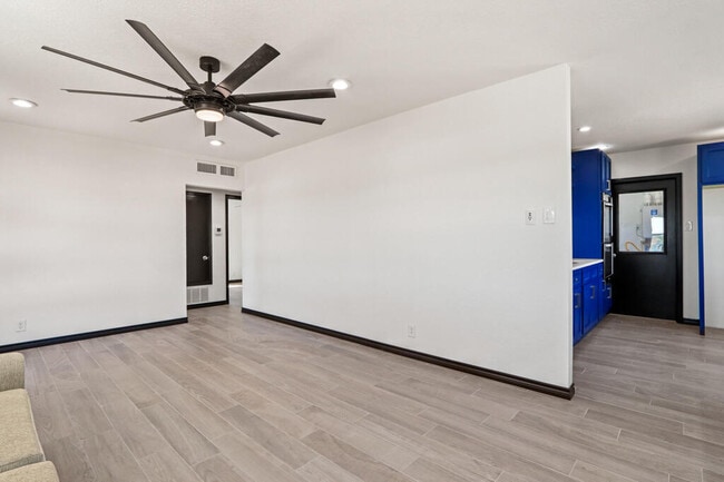 Foto del edificio - 4108 Payne Cir