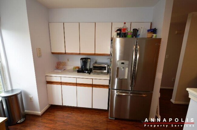 Foto del edificio - 935 forest hills ave