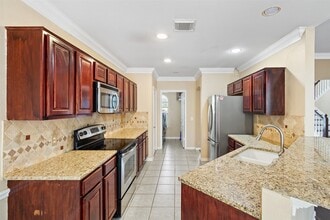 Building Photo - 6523 Jade Knoll