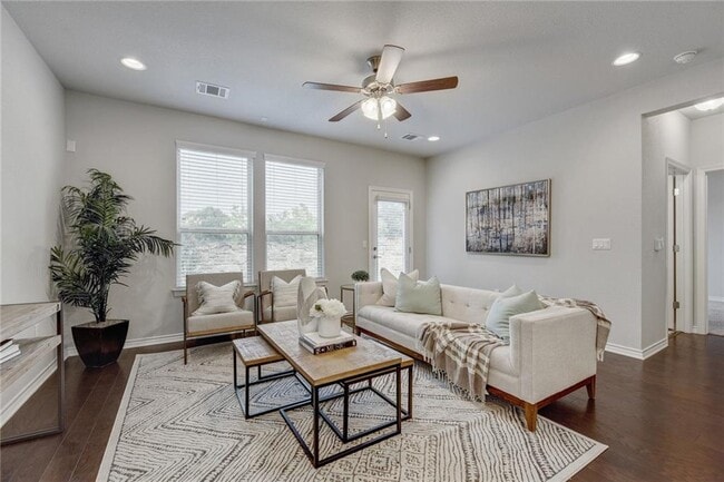 Building Photo - 14102 McCoy Loop