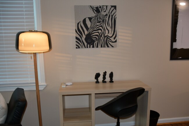 Foto del edificio - 2633 Colebrooke Dr