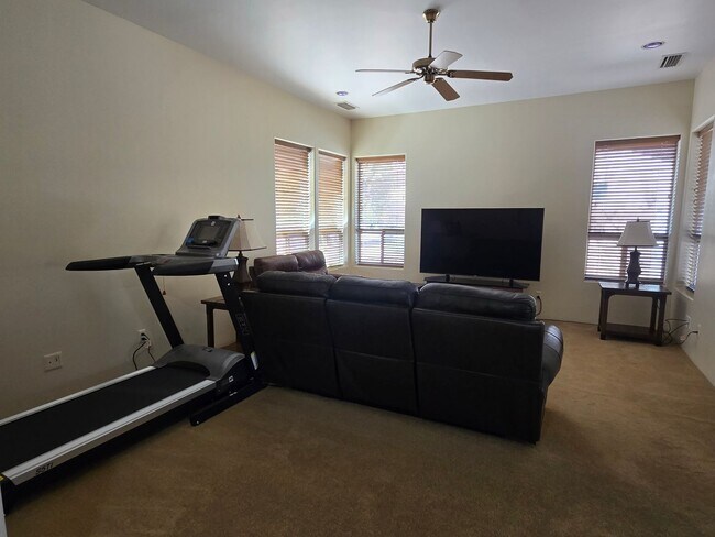 Building Photo - Furnished, 1-Year Long-Term Rental