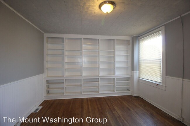 Foto del edificio - 2 br, 1 bath House - 3138 Kenyon Ave