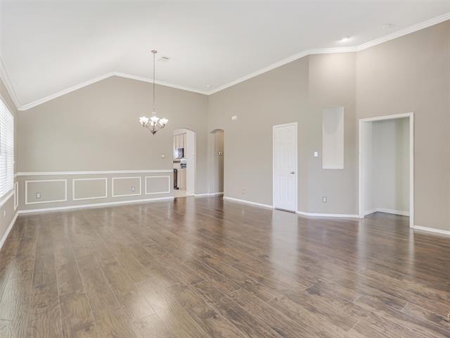 Building Photo - 5653 Westwood Ln