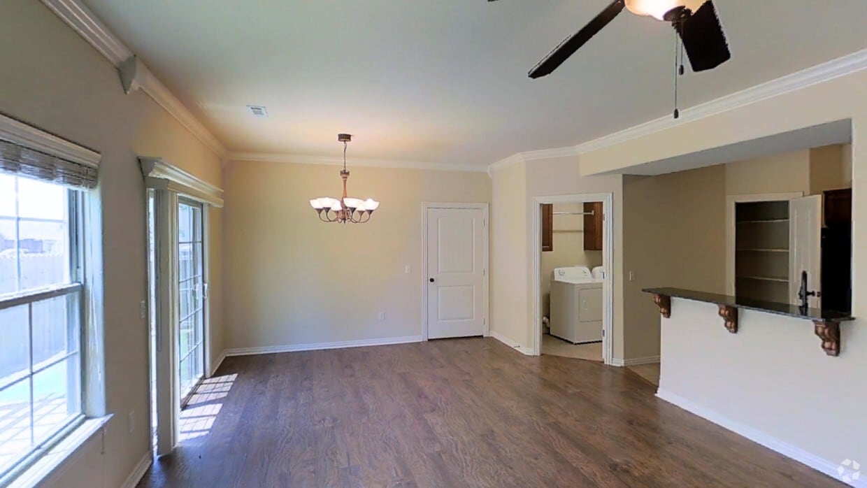 Photo - The Row @ Arkansas Apartments
