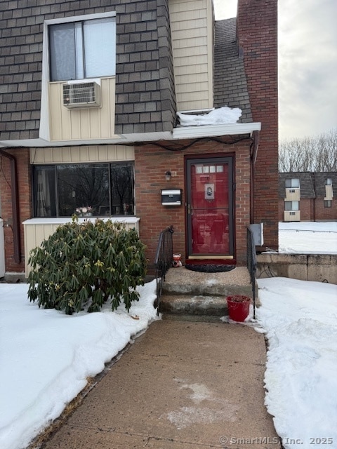 Primary Photo - 40 High Path Rd