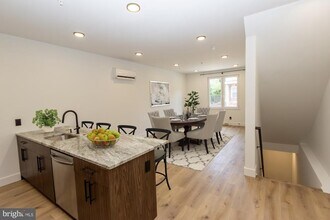 Building Photo - 3604 Melon St