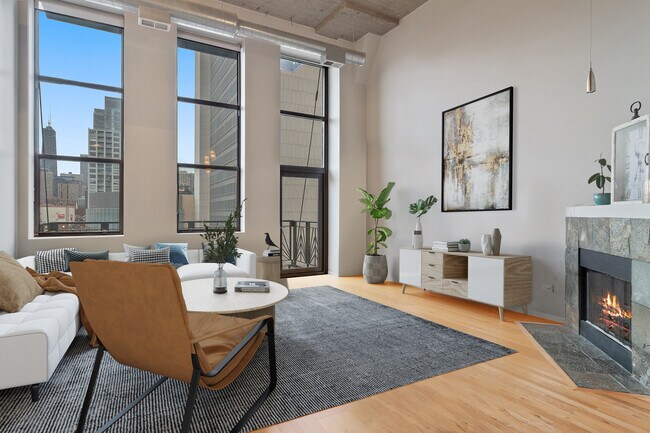 Building Photo - 758 N Larrabee St