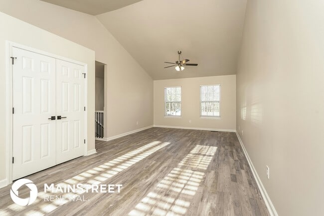 Building Photo - 2702 Camillia Cove