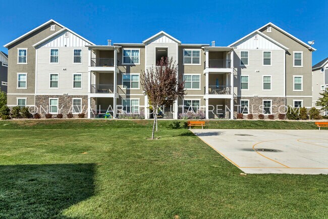 Foto del edificio - 73 W Silver Springs Dr