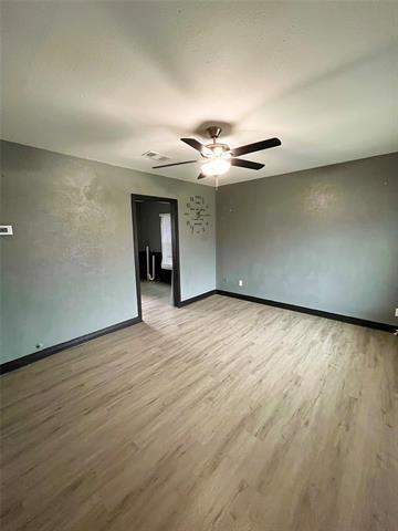 Foto del edificio - 1312 Maple Dr