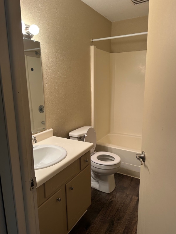 Foto del edificio - 7451 Lunitas Ln