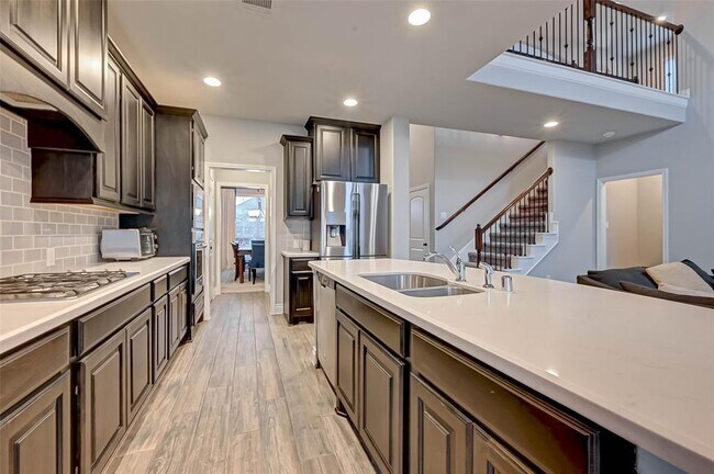 Foto del edificio - 29139 Garden River Ct