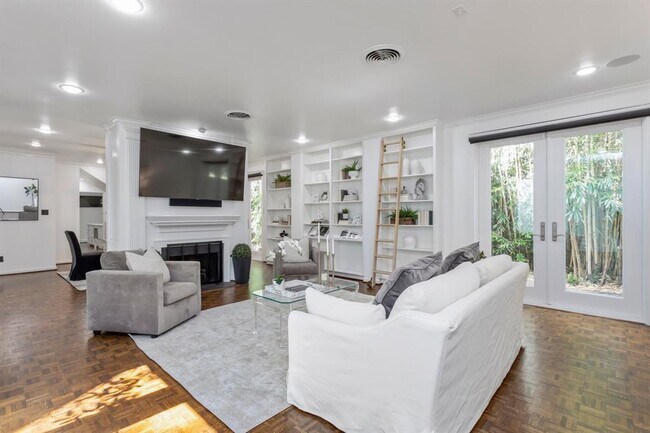 Foto del edificio - 33 River Hollow Ln