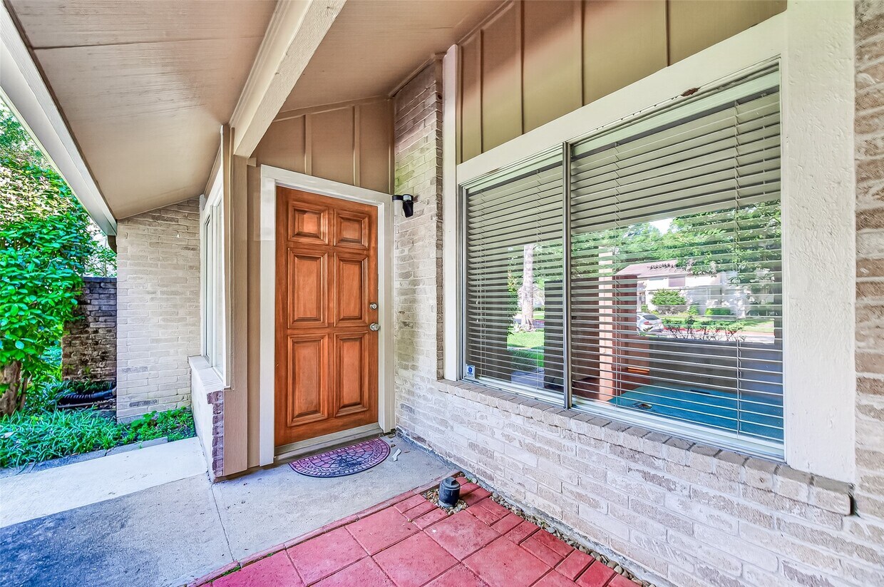 Foto del edificio - 11677 Village Pl Dr